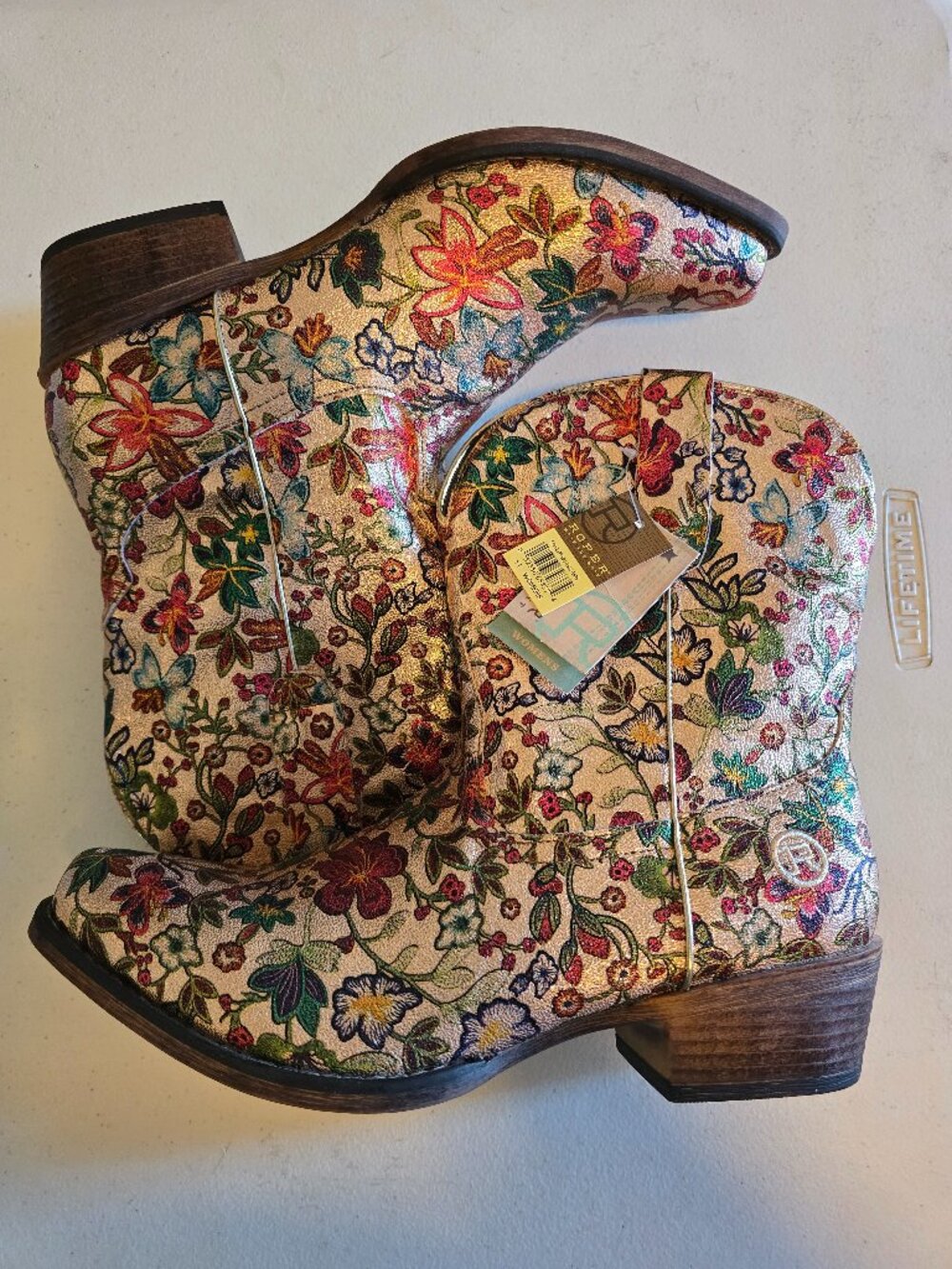 **Roper Women's Floral Tapestry Cowboy Boots — Size 11 — NWT**